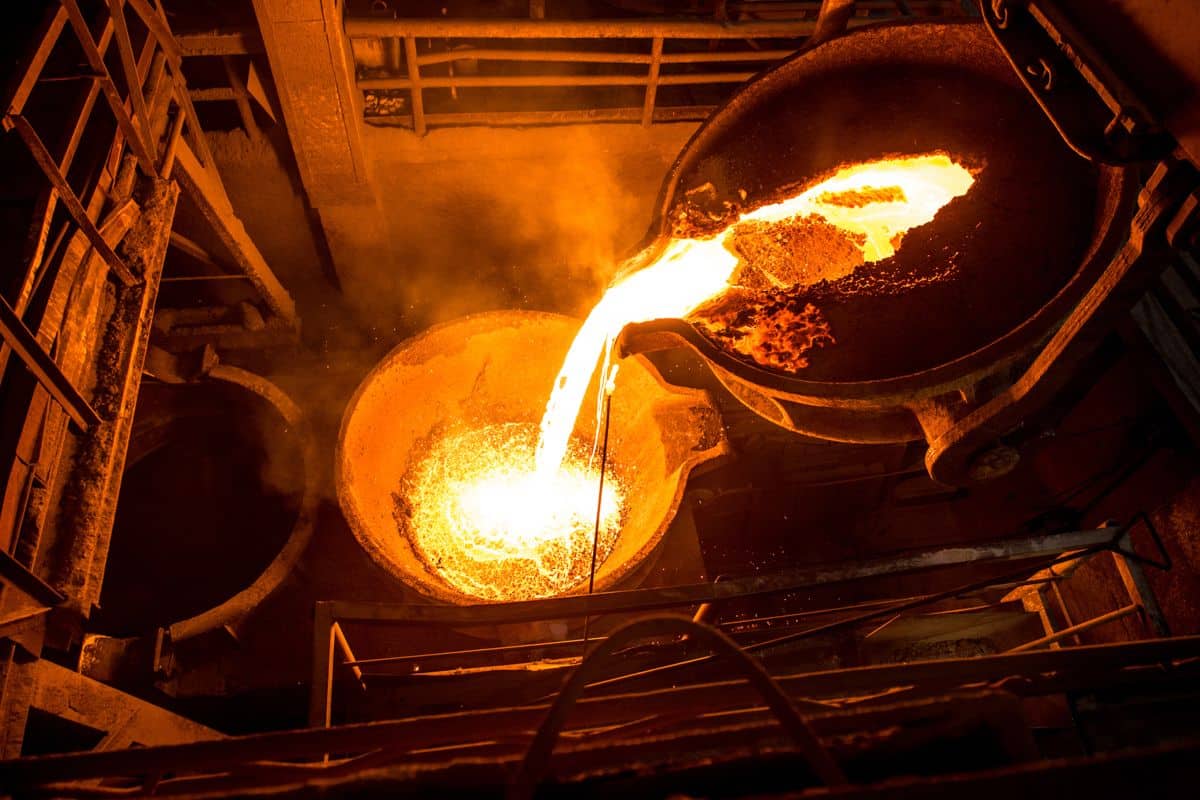 Tank pours liquid metal at the steel mill